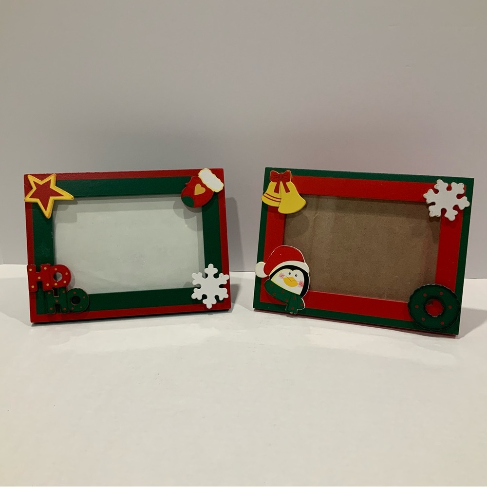 Festive Christmas Photo Frames (2) both hold 6” x 4” pictures
